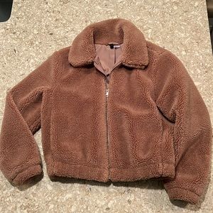 Women’s medium taupe Sherpa jacket